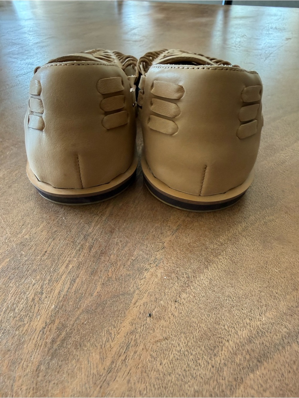 Quince Women’s 100% Leather Huarache Flats in Color Cashew US 8.5 - Picture 7 of 8